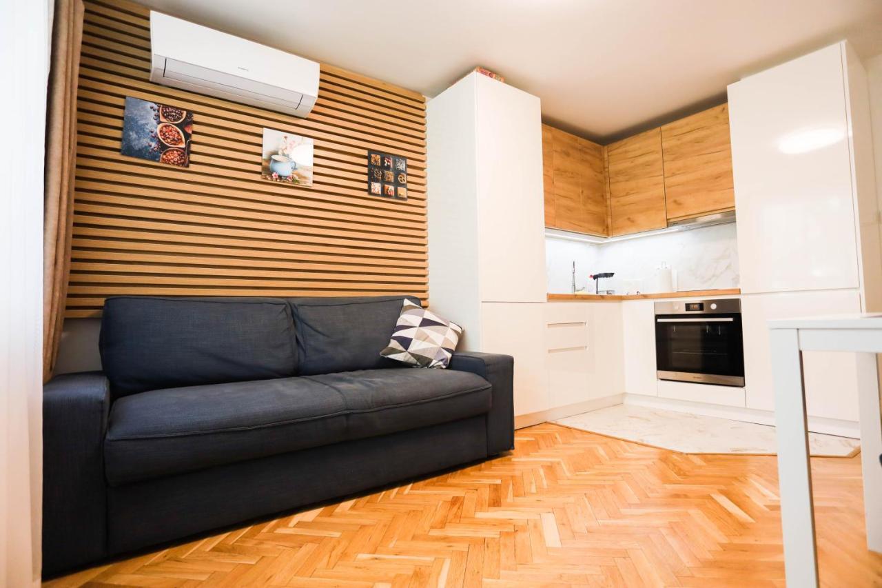 White Central Apartment Varna Luaran gambar