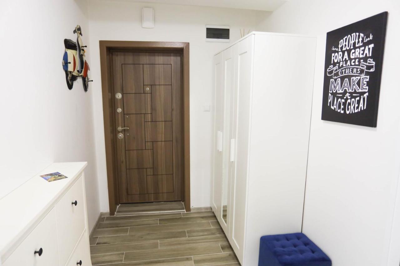 White Central Apartment Varna Luaran gambar